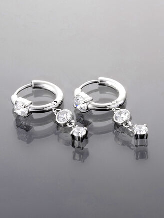 Kruhové náušnice z leštěné chirurgické oceli stříbrné barvy s krystalky