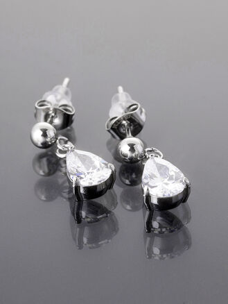 Zářivé náušnice z leštěné chirurgické oceli, tvar kapka, s krystalkem