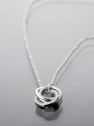 Elegantní náhrdelník z chirurgické oceli, kolečka