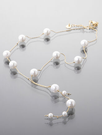 Elegantní náhrdelník z chirurgické oceli s perličkami