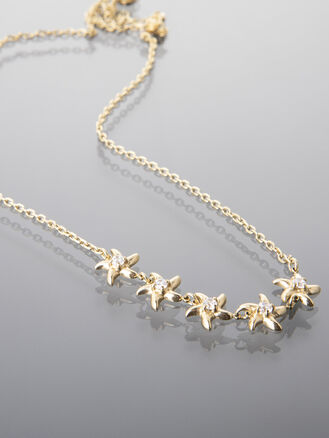 Elegantní náhrdelník z chirurgické oceli ve tvaru hvězd s krystalky