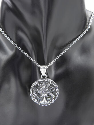 Přívěsek strom s Odinovými havrany, z leštěné chirurgické oceli, stříbrná barva kovu