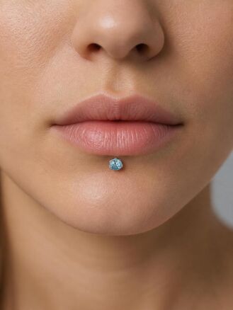 Piercing do brady, ucha nebo rtu, s azurovým krystalkem, leštěná chirurgická ocel stříbrná
