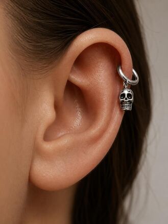 Helix piercing do ucha chirurgická ocel, s lebkou